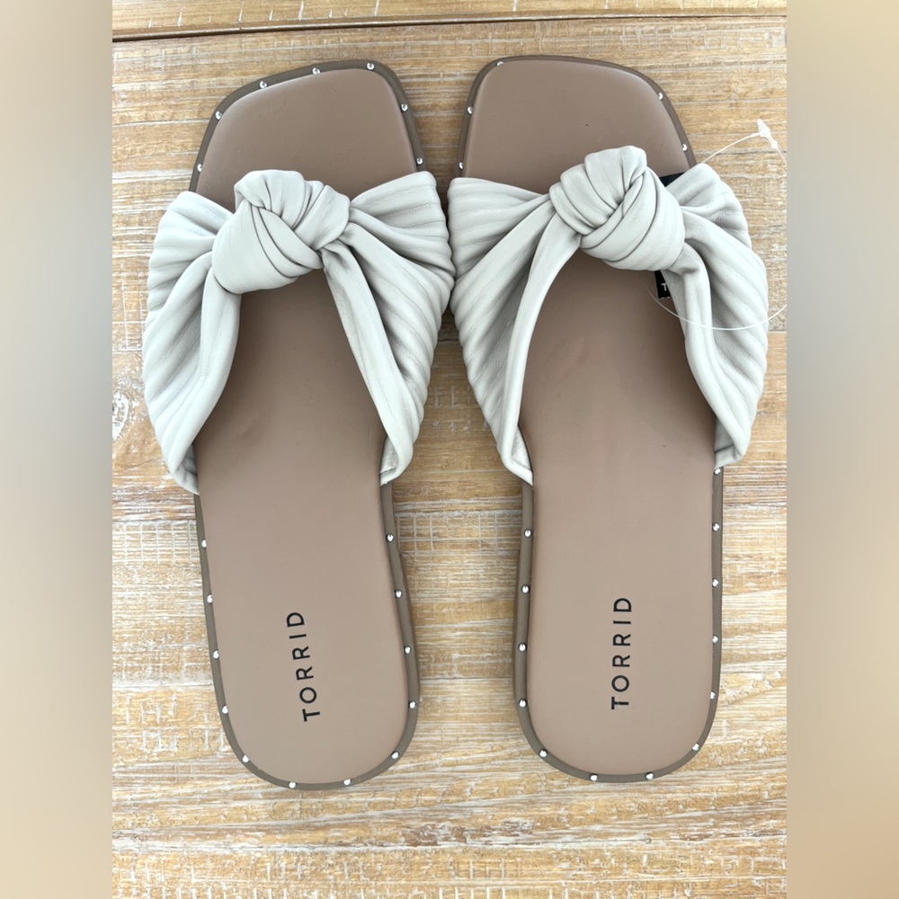 TORRID - Soft Knot Slide Sandal - NEVER WORN W TAGS!